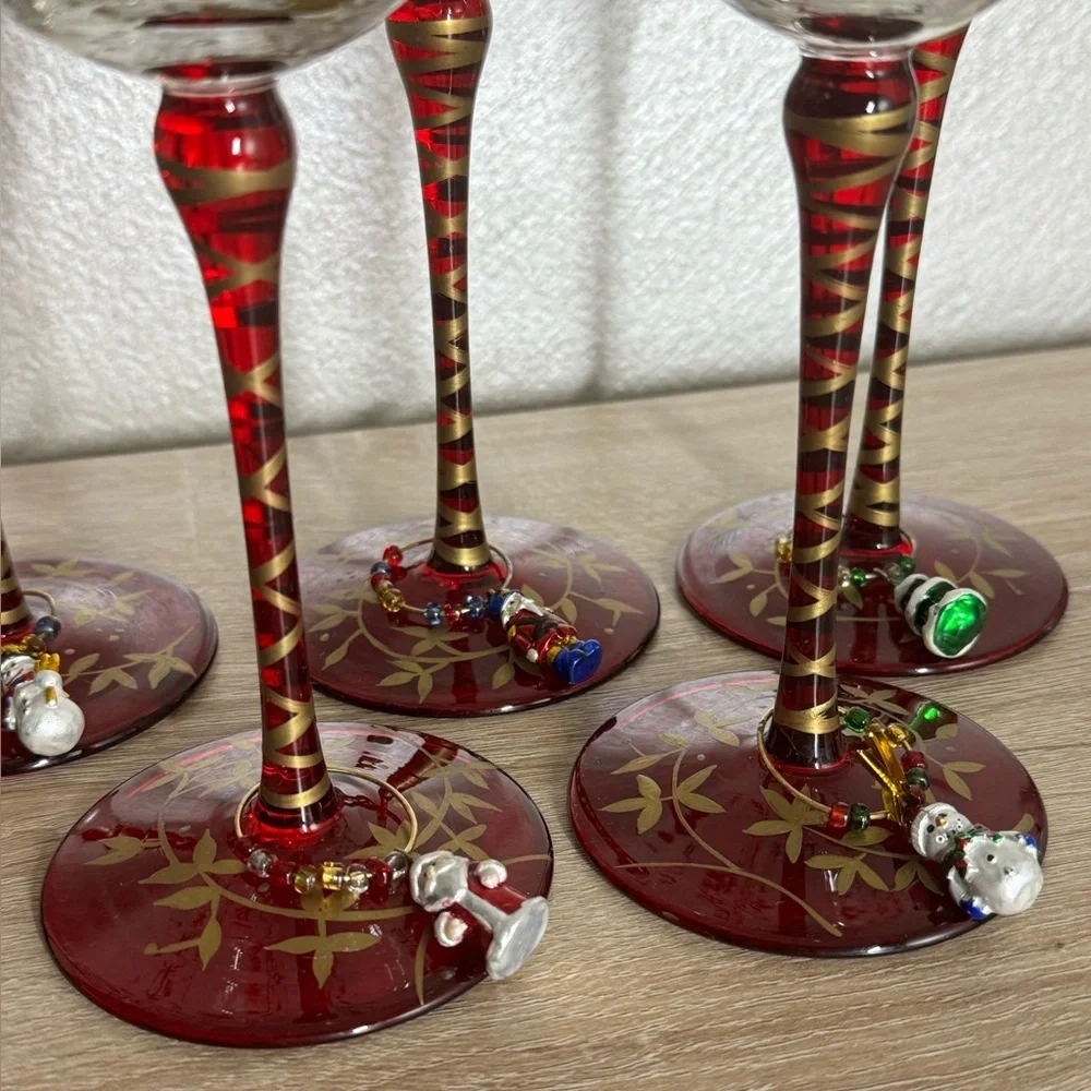 Pier 1 Hand Painted Floral Designs Gold Leaf Glass Water Goblet Set of 7 Glasses